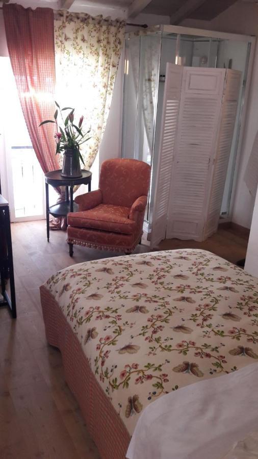 Bed and Breakfast Le Stanze Del Cardinale Pavía Exterior foto