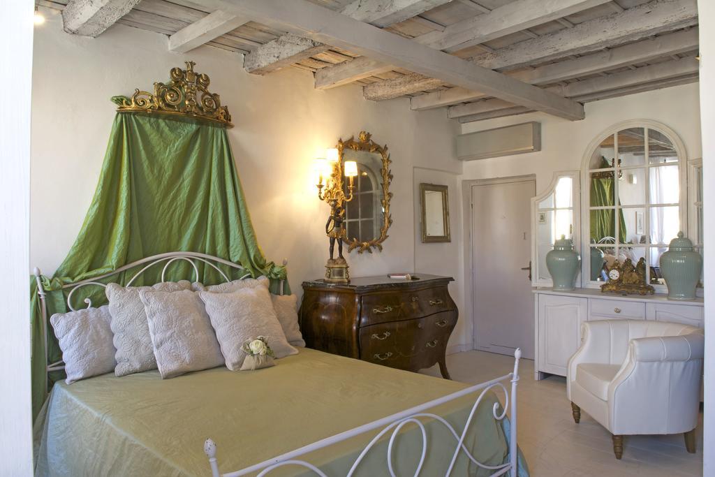 Bed and Breakfast Le Stanze Del Cardinale Pavía Habitación foto