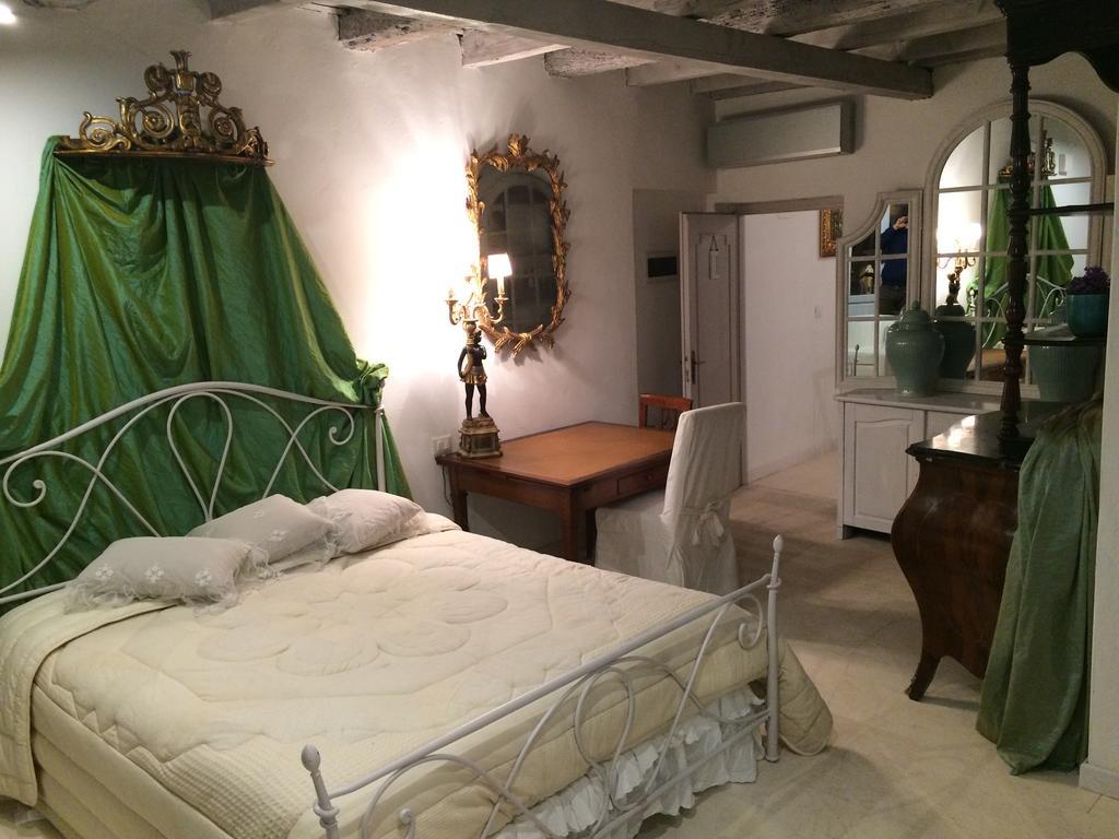 Bed and Breakfast Le Stanze Del Cardinale Pavía Exterior foto