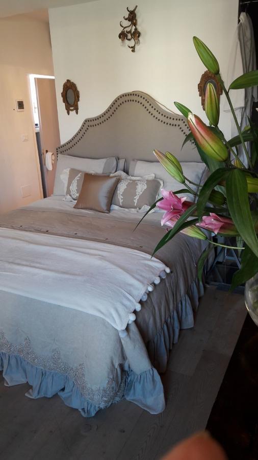 Bed and Breakfast Le Stanze Del Cardinale Pavía Exterior foto